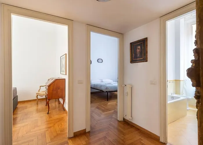 Daire Giulia Luxury Two Bedroom Roma