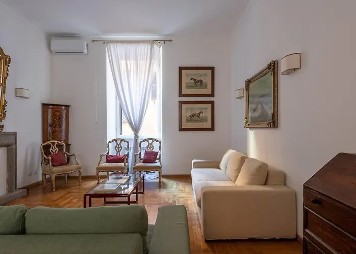 Giulia Luxury Two Bedroom Roma