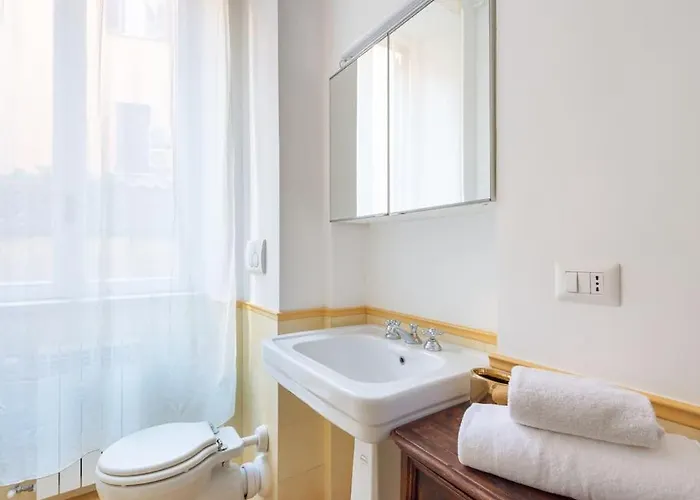 Giulia Luxury Two Bedroom Daire